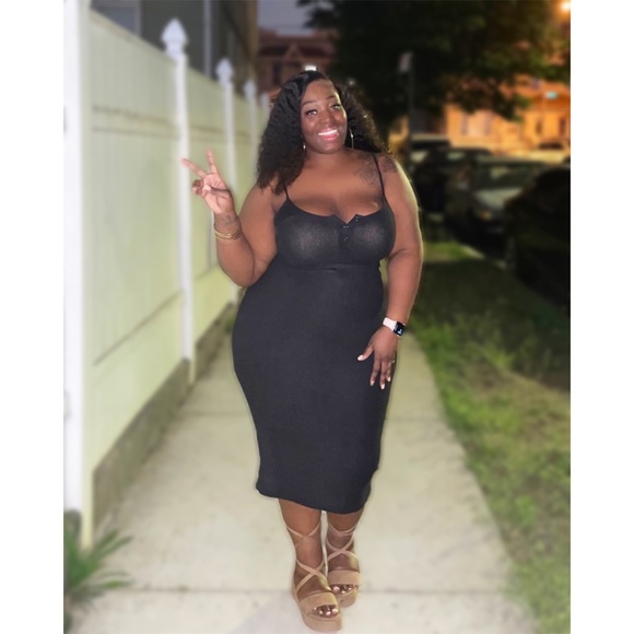 Meet your Posher, Chrissy - Picture 2 of 10